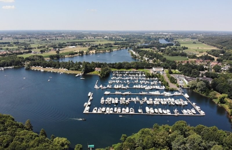 Yachthafen camping nahe boxmeer